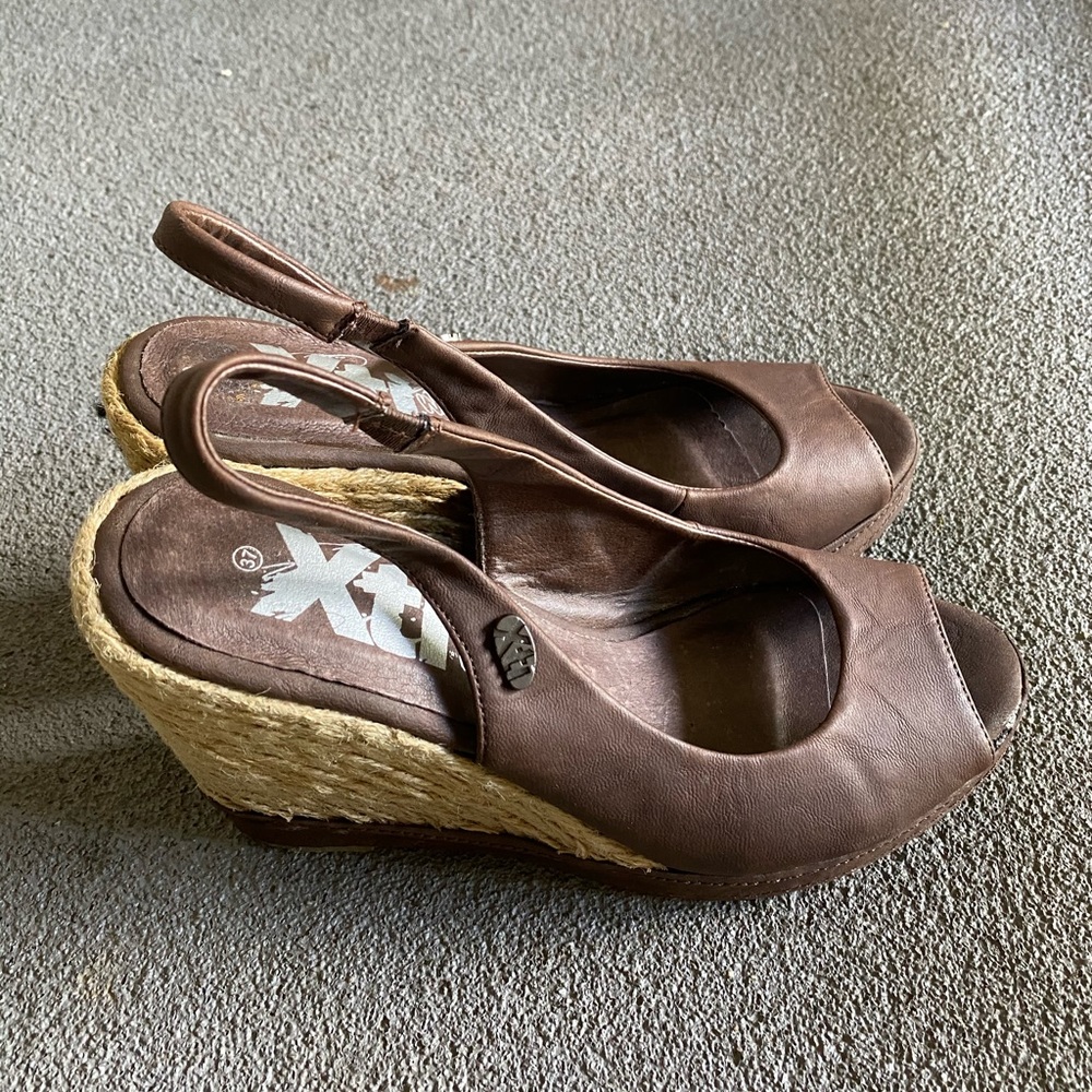 XTI wedges